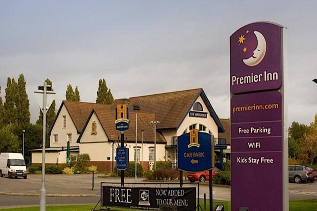 Premier Inn Warrington Centre Экстерьер фото